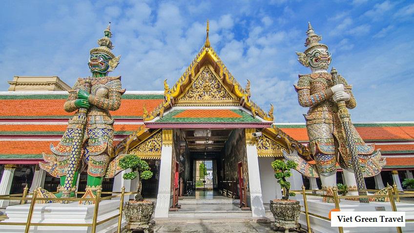 Laos Religion And Nature -  Tour 4 Days In Vientiane