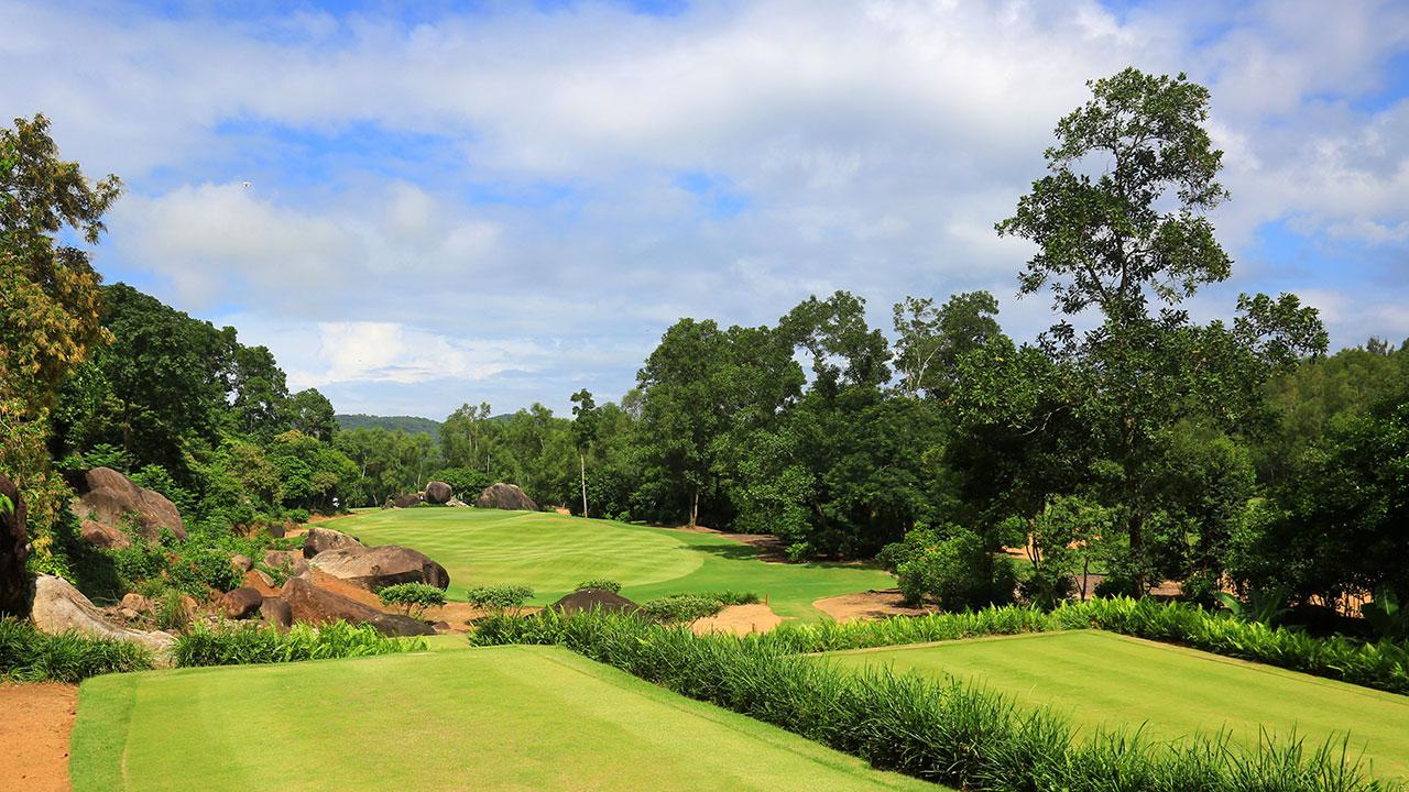 Vietnam Quality Golf Course - Laguna Lang Co Golf Club
