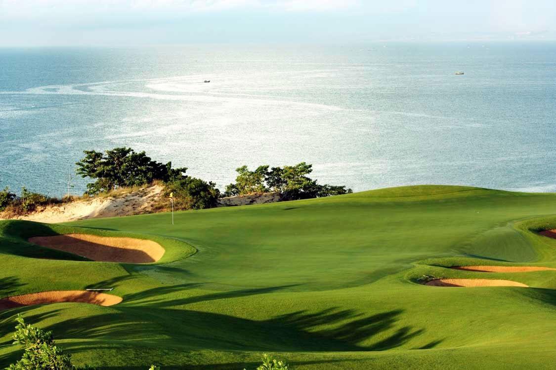 Vietnam Famous Golf Courses & Discover Tourism 14 days