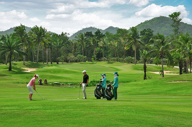 Thailand Golf. Hua Hin Luxury Golf. Golf Holiday Package. Viet Green Golf